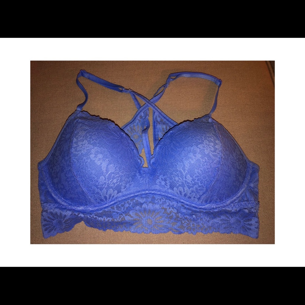 3 Bras for price of one: Victoria’s Secret 36B